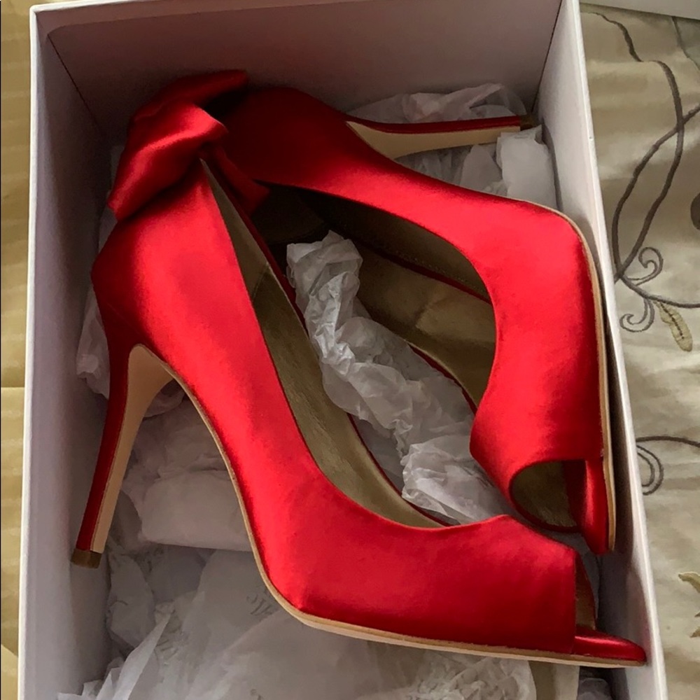 Badgley Mischka Red Satin Heels